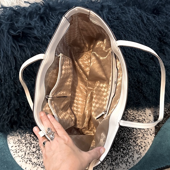 Karl Lagerfeld Paris Large Zip Top Tote style Shoulder Bag - Picture 14 of 16